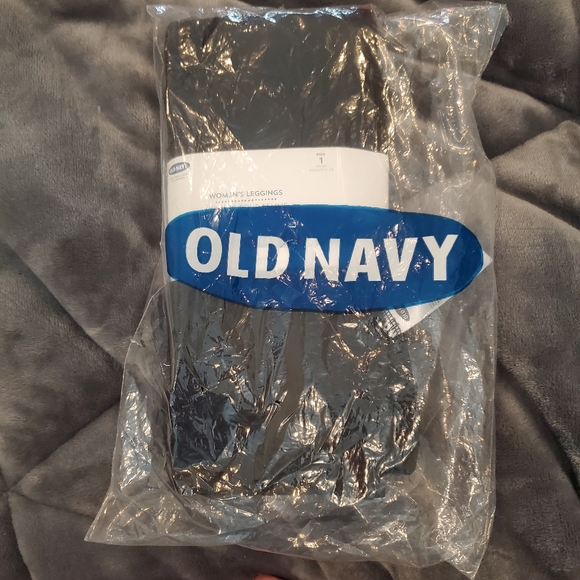 Old Navy Women's XXL Leggings ( 2 packs) Brand New with Tags, Black, Grey - Picture 6 of 7